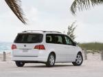 Volkswagen Routan 2008 года